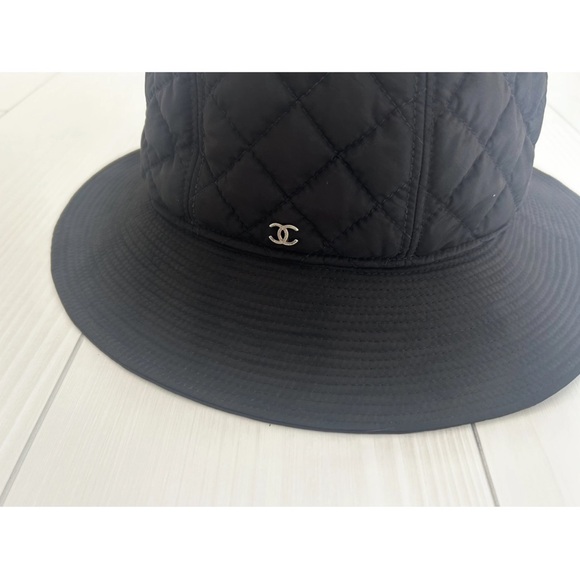 VINTAGE CHANEL BUCKET HAT - Picture 8 of 9
